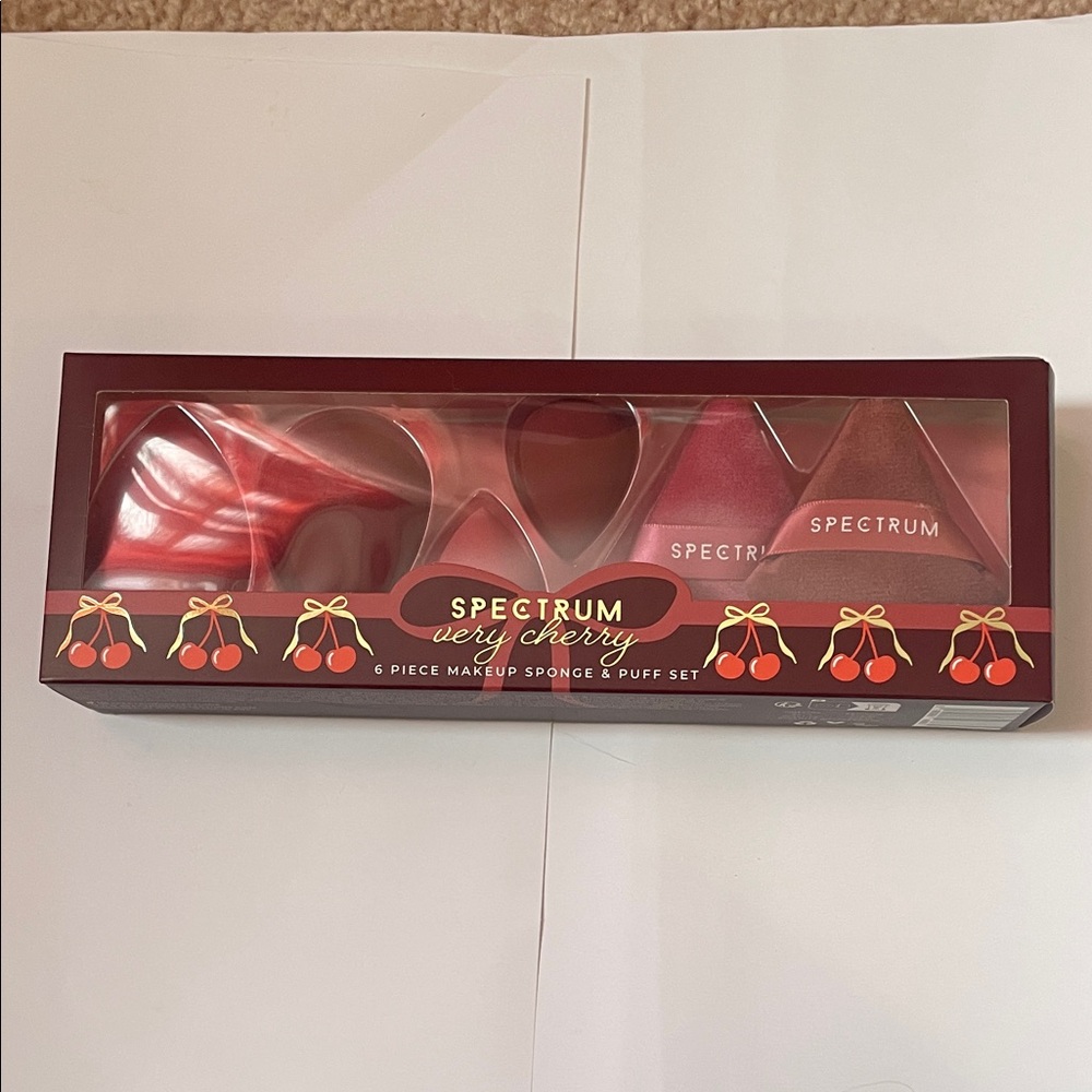 NIB Spectrum Very Cherry Makeup Sponge & Puff Set